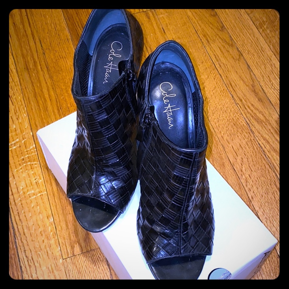 SOLD***Cole Haan Air Cassandra Peep-Toe Bootie size10B